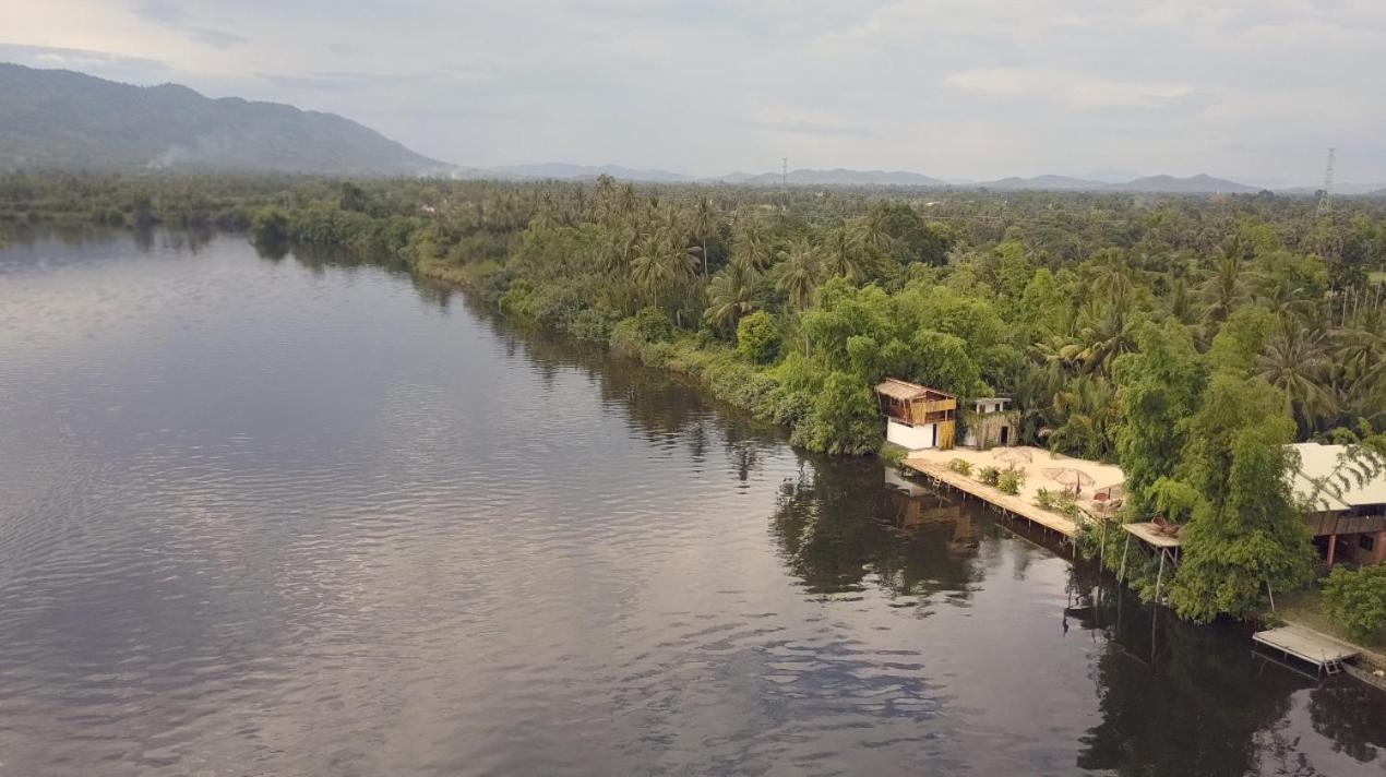 Sabay Beach Kampot Luaran gambar
